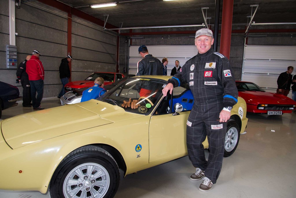 Jan Robert Sørensen er fra Rakkestad, og hadde ikke lang vei å kjøre med sin Alfa ROmeo Junior Zagato. Nr 528 av 1108 biler bygd.